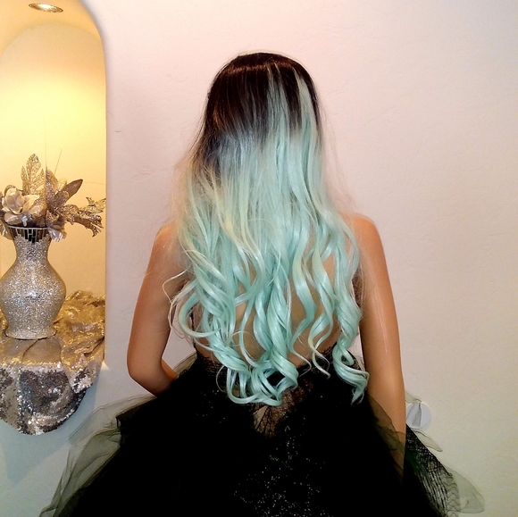 ESPERANZA Goth Black & Green Wedding Ballgown Set - Picture 12 of 14